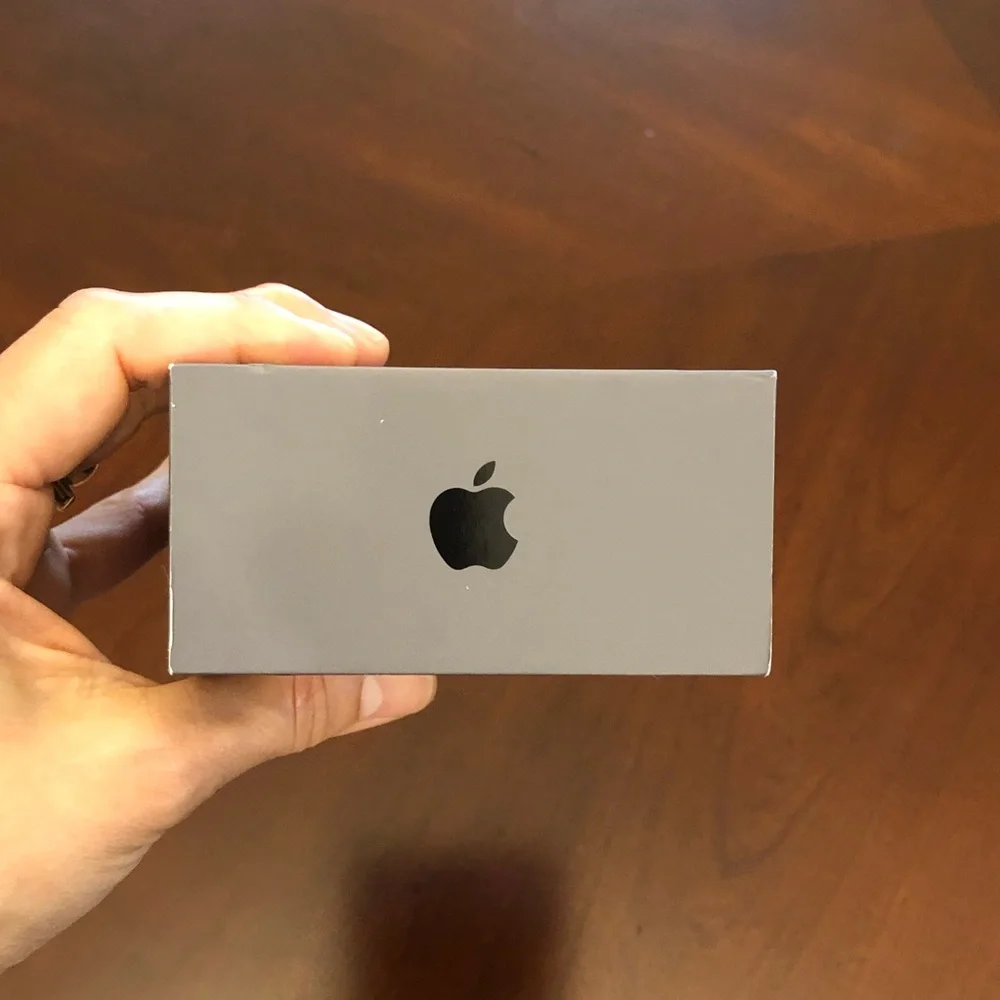 Original‎ Empty Apple iPhone 8 256GB Gray/ Black Box (No contain the cell phone)